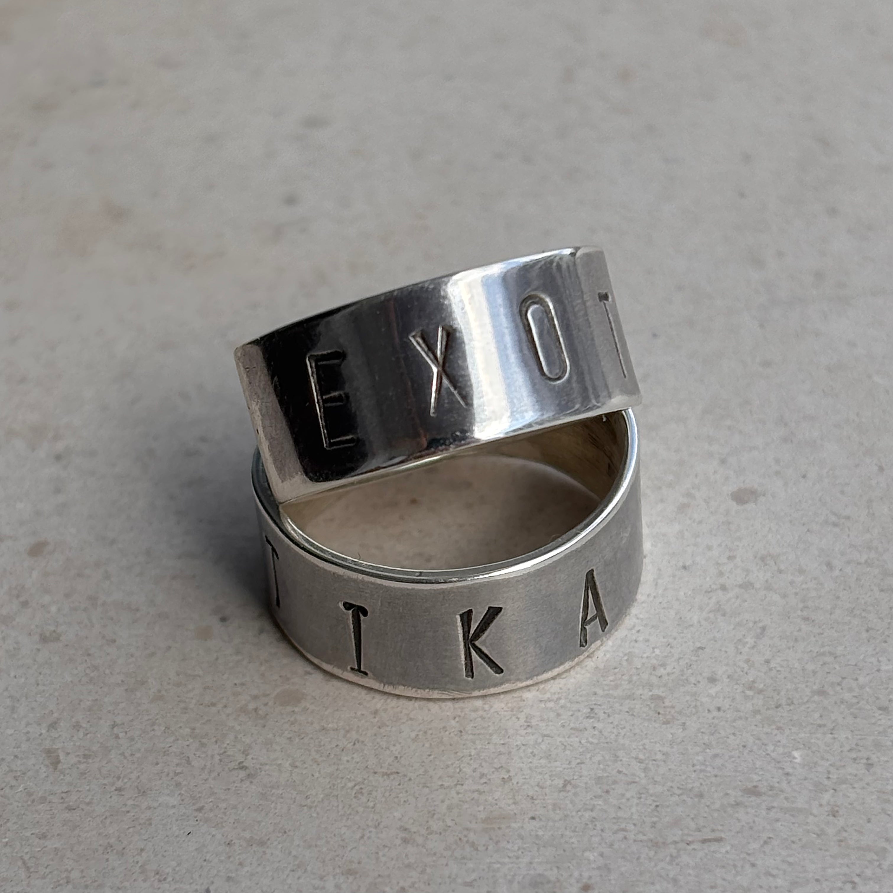 EXOTIKA Signature Ring